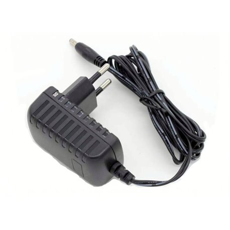 ALIMENTATORE 5V - 3A CON 5 PLUG INTERCAMBIABILI